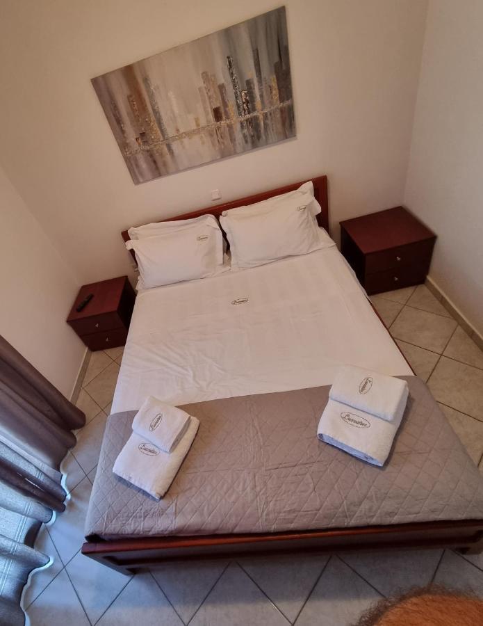 Premium Suites Ofrínio Kültér fotó