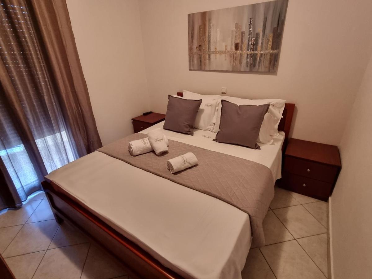 Premium Suites Ofrínio Kültér fotó