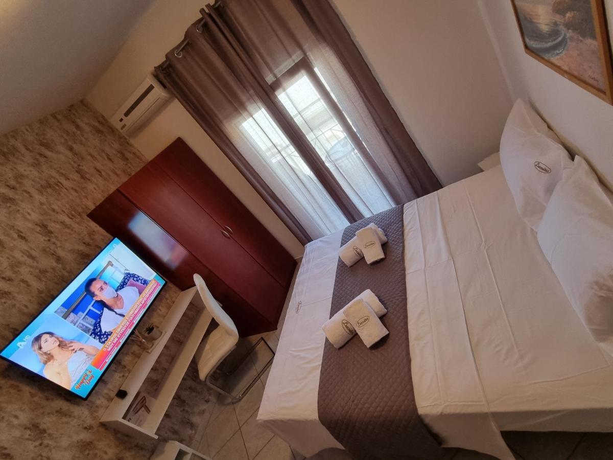 Premium Suites Ofrínio Kültér fotó