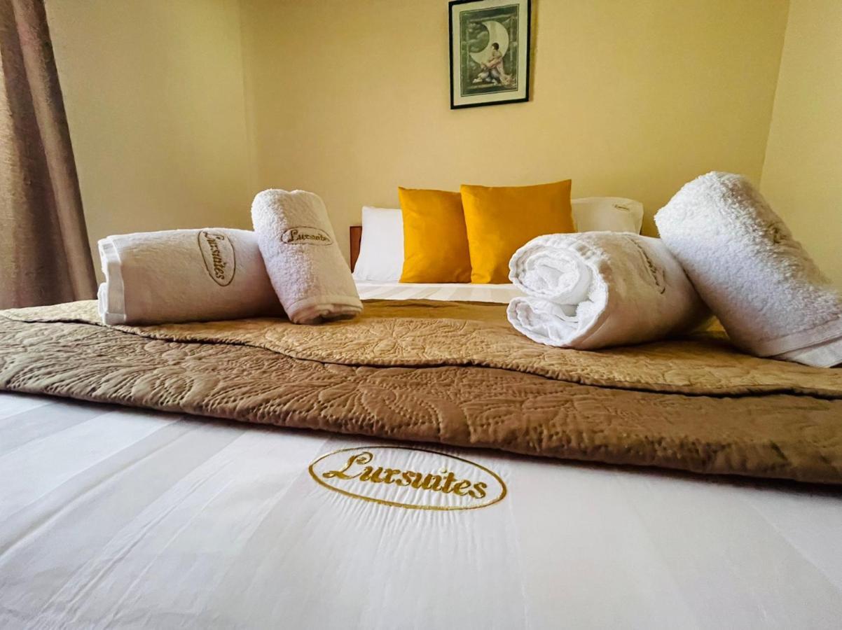 Premium Suites Ofrínio Kültér fotó