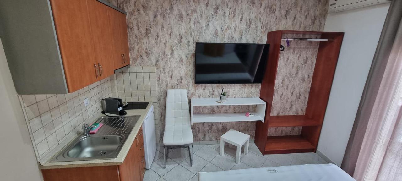 Premium Suites Ofrínio Kültér fotó