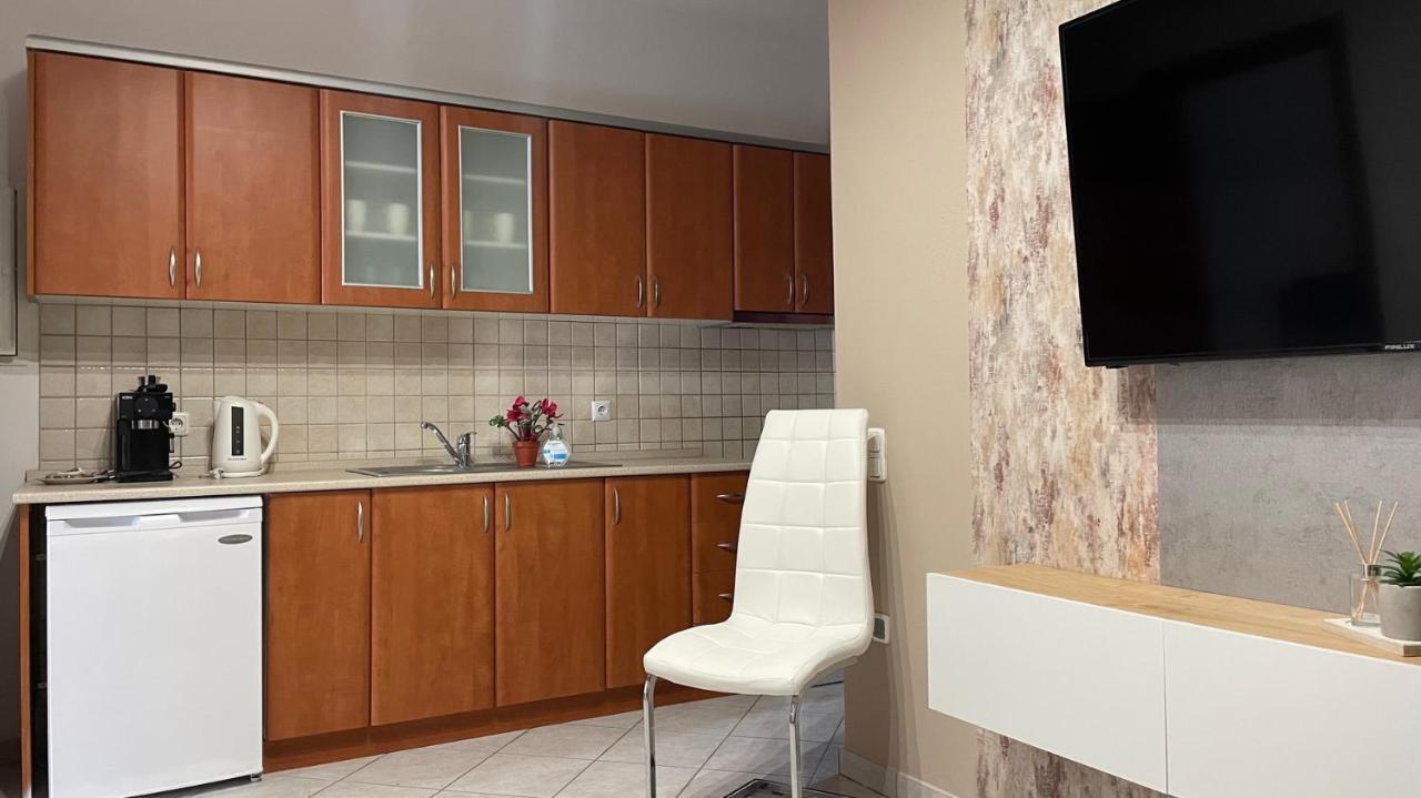 Premium Suites Ofrínio Kültér fotó